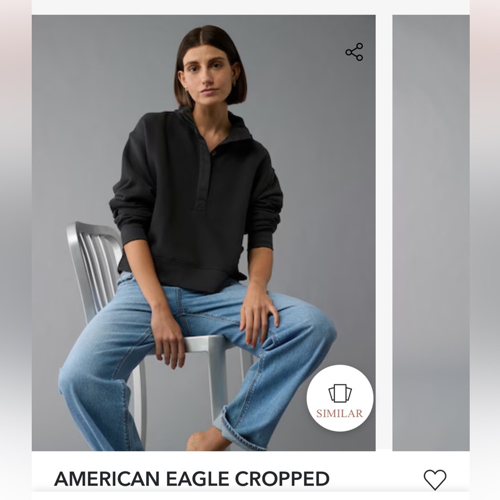 AE Classic Fleece Sweatshirt cropped